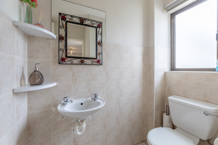 3 Bedroom Property for Sale in Parklands Western Cape